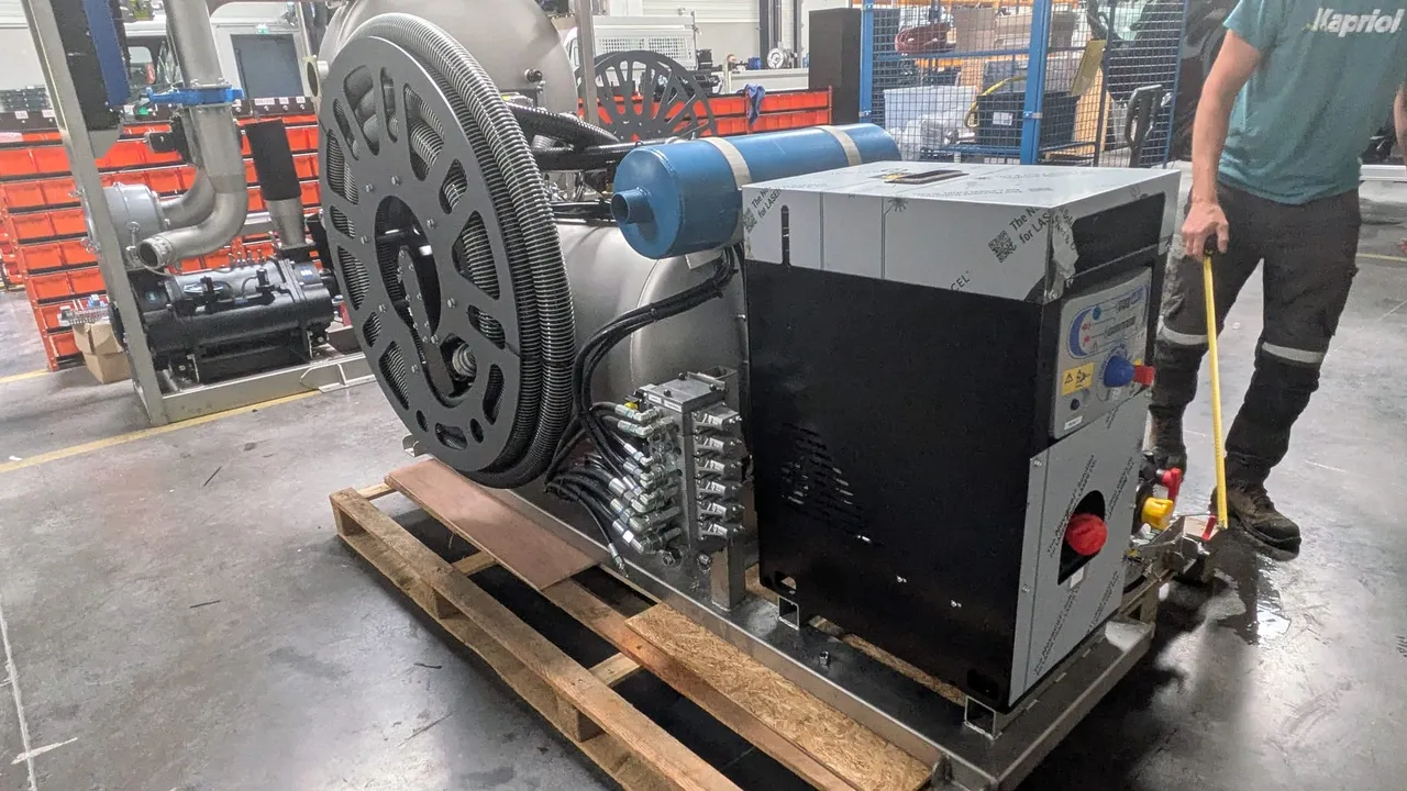 Skid combine eau chaude